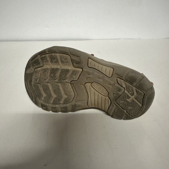 Keen Girls Outdoor Play Sandals Shoes Pink Toddler Size 6 School Hiking Water - Picture 9 of 9